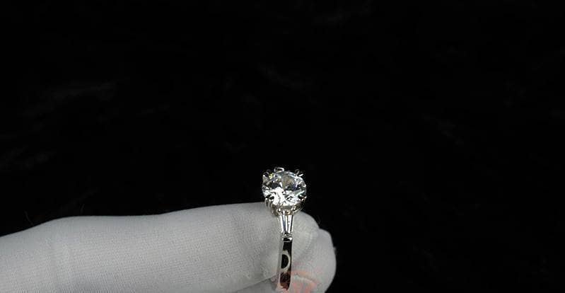 Created Diamond Ring Light Luxury Queen 2CT-Black Diamonds New York