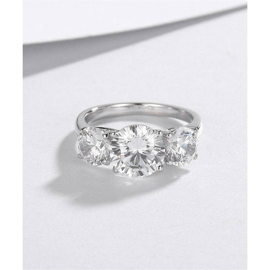 CVD Diamonds Ring Special Design Three Stones