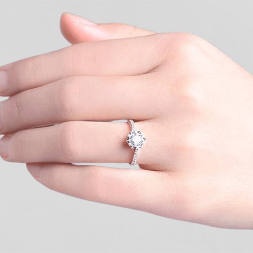 EVN™ Diamond Twisting Snowflake Ring-Black Diamonds New York