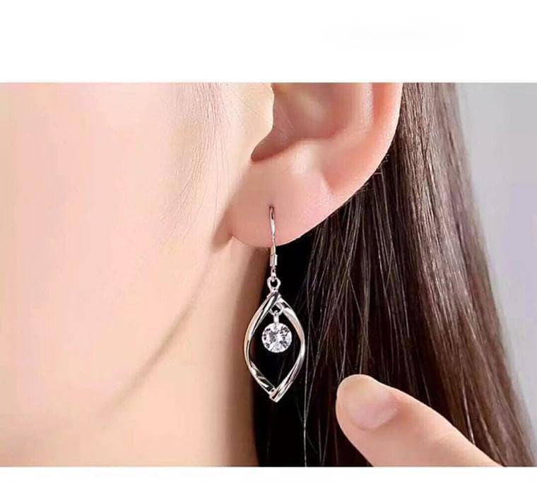 EVN™ Stone Twisted Space Earrings-Black Diamonds New York