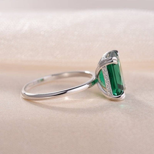 Exquisite Emerald Green Cushion Cut Engagement Ring - Black Diamonds New York