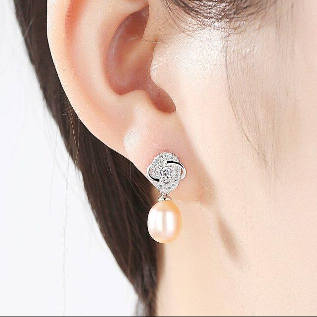 Freshwater Pearl Vintage Flower Stud Earrings-Black Diamonds New York