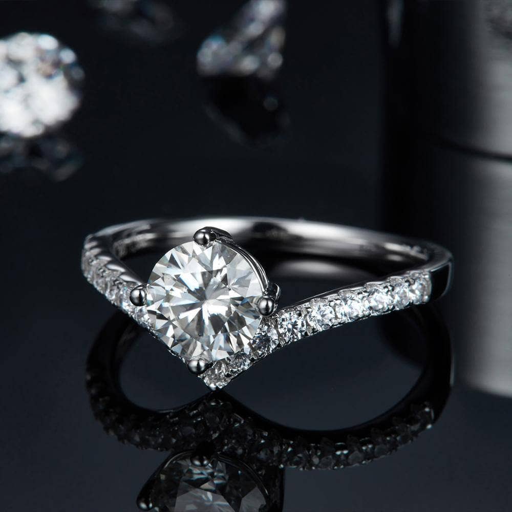 Nouveau 1.0Ct VVS1 Moissanite Diamond Wedding Engagment - Black Diamonds New York