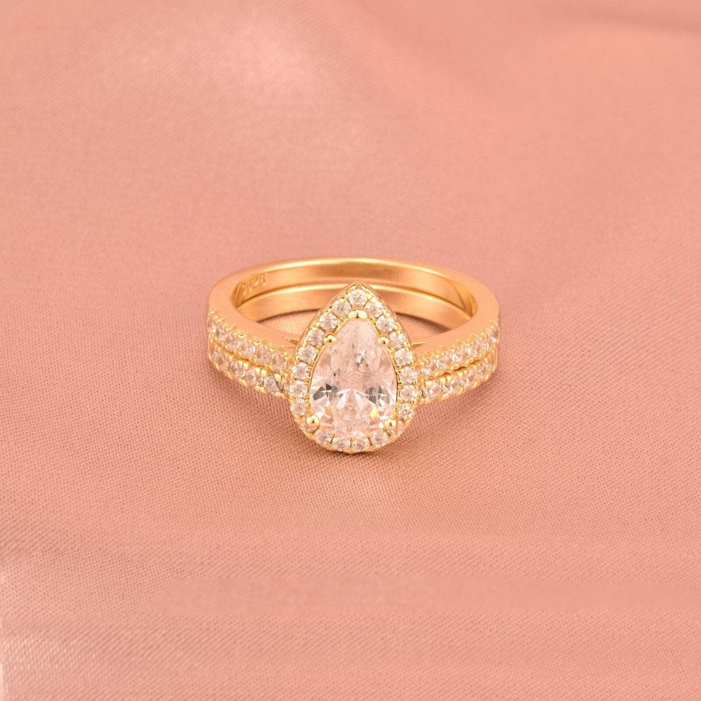Pear Cut EVN™ Diamond Wedding Ring Set-Black Diamonds New York