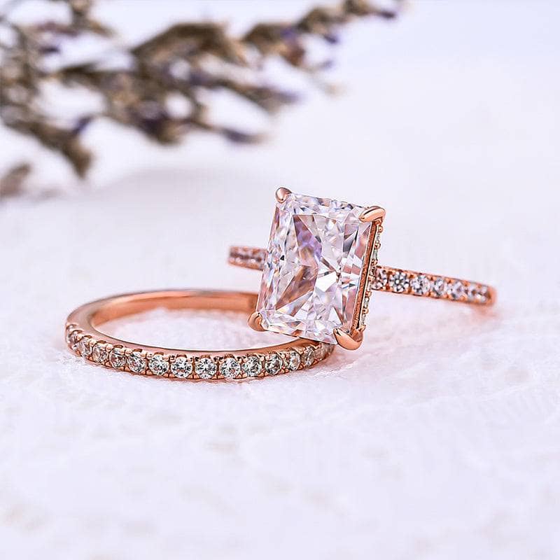 Rose Gold Radiant Cut Wedding Ring Set from Black Diamonds