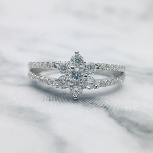 Round Cut 18k Moissanite Cute Flower Design Engagement Ring-Black Diamonds New York