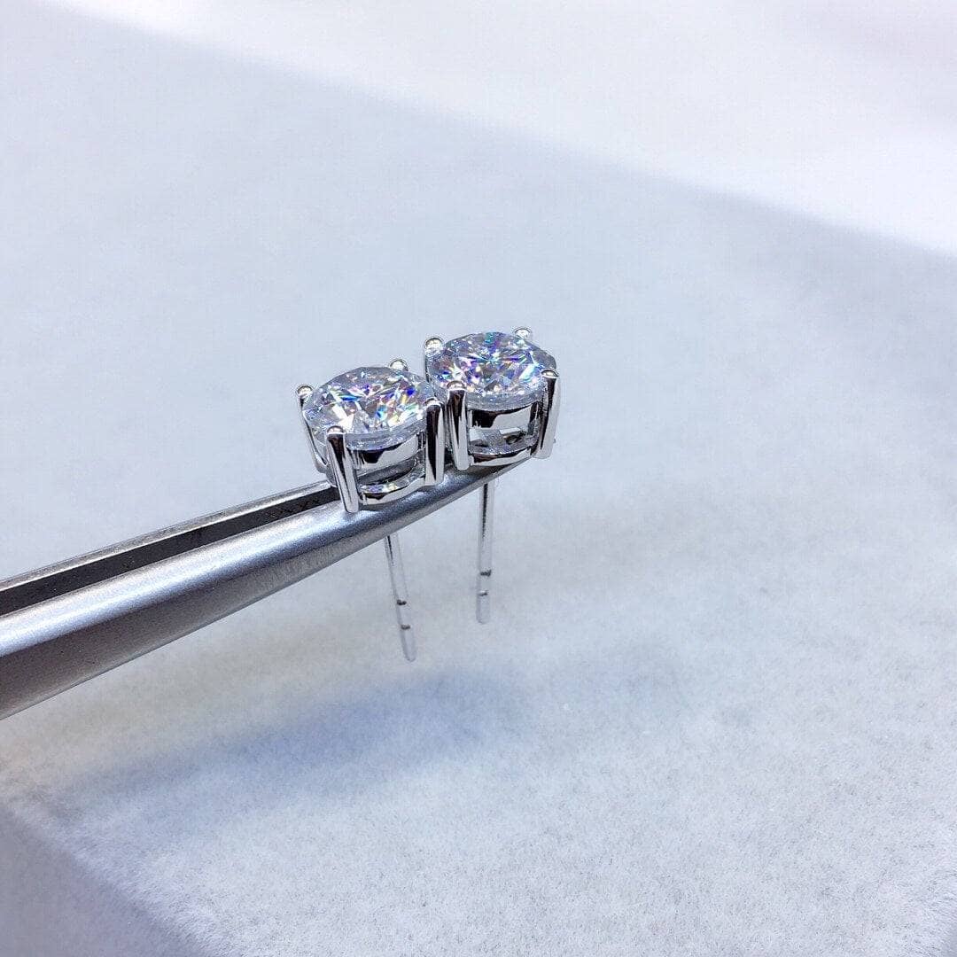 Round-cut Moissanite Diamond 4 Claws Stud Earrings - Black Diamonds New York