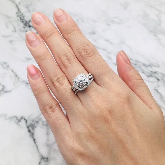 Round Cut Moissanite Minimalist Engagement Ring Set - Black Diamonds New York
