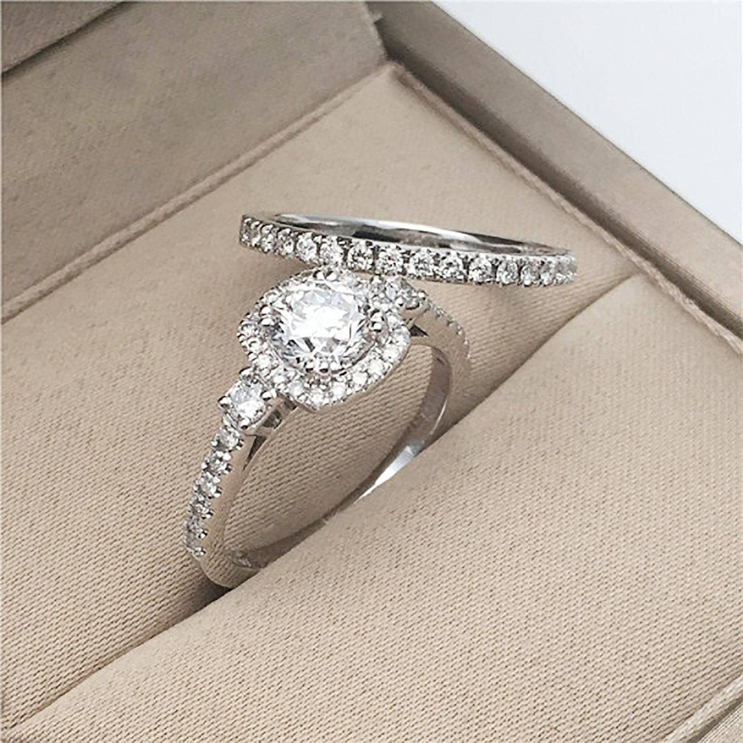 Vintage Art Deco Round Cut Moissanite Ring Set - Black Diamonds New York